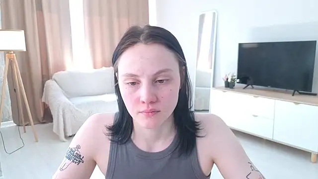 Snapshot of MaryCoopeer chatting on May 7, 2026, 5:33 am MaryCoopeer online show from May 7, 2026, 5:33 am
