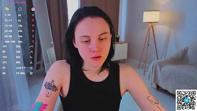 Snapshot of MaryCoopeer chatting on March 27, 2026, 5:05 am MaryCoopeer online show from March 27, 2026, 5:05 am