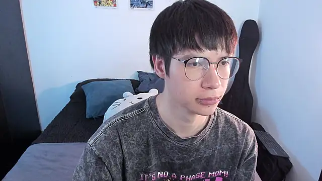 Aventure Twinks online show from February 5, 2026, 1:56 am