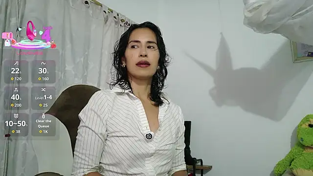 Snapshot of fantasty_nylon chatting on July 30, 2026, 10:53 pm fantasty nylon online show from July 30, 2026, 10:53 pm
