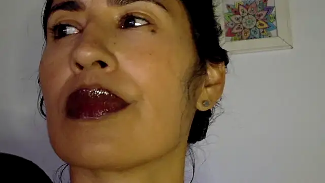 Snapshot of fantasty_nylon chatting on May 15, 2026, 11:25 pm fantasty nylon online show from May 15, 2026, 11:25 pm