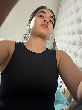 ZarahEvans online show from March 4, 2026, 10:28 pm