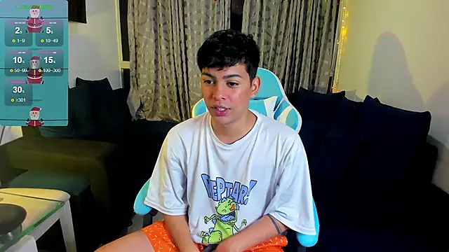 Snapshot of Franco_Rizzo_ chatting on December 26, 2024, 12:36 am Franco Rizzo online show from December 26, 2024, 12:36 am