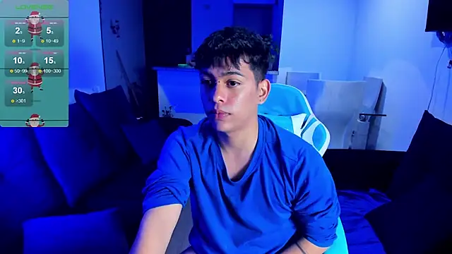 Snapshot of Franco_Rizzo_ chatting on December 16, 2024, 12:59 am Franco Rizzo online show from December 16, 2024, 12:59 am