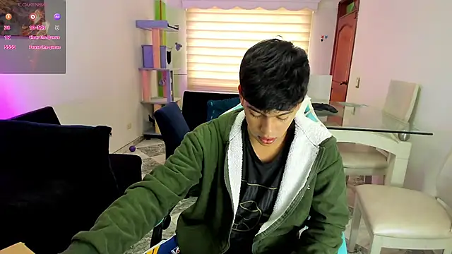 Snapshot of Franco_Rizzo_ chatting on September 14, 2025, 9:48 pm Franco Rizzo online show from September 14, 2025, 9:48 pm