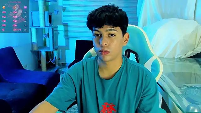 Snapshot of Franco_Rizzo_ chatting on October 1, 2025, 4:28 am Franco Rizzo online show from October 1, 2025, 4:28 am