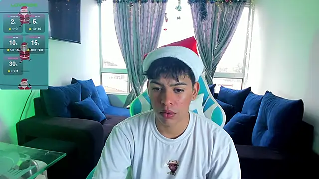 Snapshot of Franco_Rizzo_ chatting on December 26, 2024, 8:42 pm Franco Rizzo online show from December 26, 2024, 8:42 pm