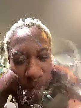 VixenCapri online show from December 16, 2025, 2:16 am