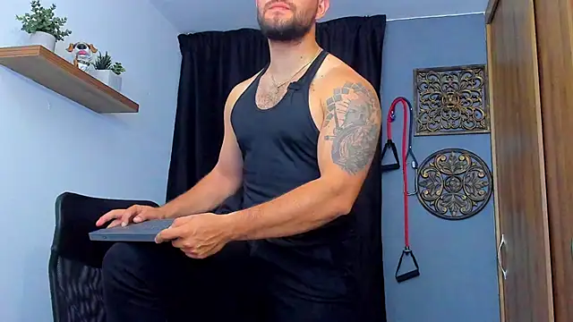 AndrewDiaz online show from March 13, 2026, 4:50 am