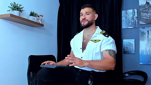 Snapshot of AndrewDiaz chatting on October 23, 2025, 5:50 am AndrewDiaz online show from October 23, 2025, 5:50 am