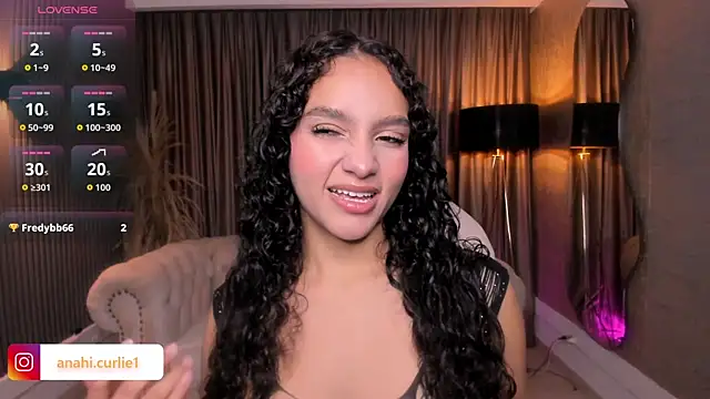 Snapshot of anahi_curlie1 chatting on June 8, 2026, 11:11 am anahi curlie1 online show from June 8, 2026, 11:11 am