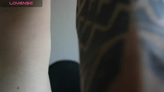 Snapshot of Muscle_King_Cum chatting on July 28, 2026, 2:13 pm Muscle King Cum online show from July 28, 2026, 2:13 pm