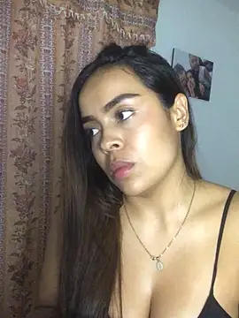 Snapshot of JuanaSimons chatting on March 7, 2026, 1:12 am JuanaSimons online show from March 7, 2026, 1:12 am