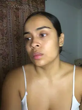 Snapshot of JuanaSimons chatting on March 8, 2026, 1:55 am JuanaSimons online show from March 8, 2026, 1:55 am