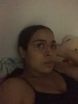 Snapshot of JuanaSimons chatting on March 29, 2026, 1:51 am JuanaSimons online show from March 29, 2026, 1:51 am