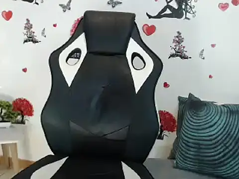 Snapshot of Angel_bran chatting on February 23, 2025, 12:19 am Angel bran online show from February 23, 2025, 12:19 am