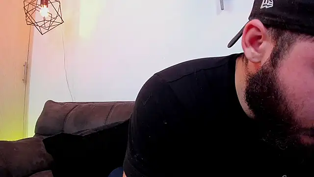 Snapshot of SebastianVilla_ chatting on July 11, 2026, 10:43 pm SebastianVilla online show from July 11, 2026, 10:43 pm