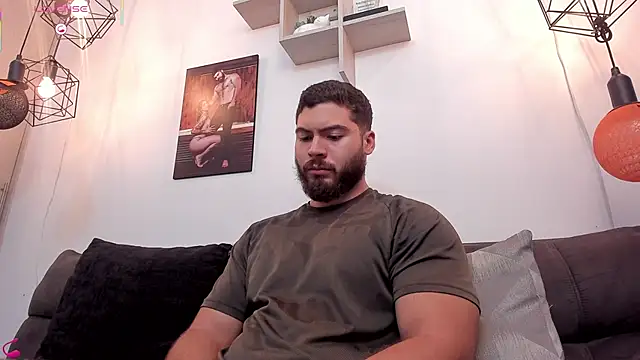 SebastianVilla  online show from October 6, 2025, 9:48 pm