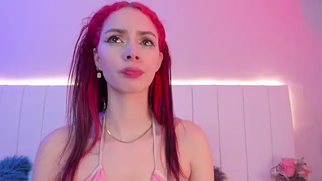 CAMILLEN PETTID online show from November 1, 2025, 10:58 pm