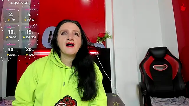 Andrefoxx  online show from November 6, 2025, 4:05 am