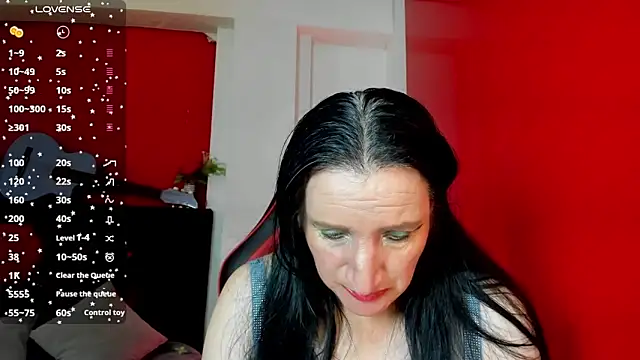 Andrefoxx  online show from October 7, 2025, 3:18 am