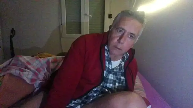 Snapshot of parejamlga58 chatting on January 13, 2026, 11:30 pm parejamlga58 online show from January 13, 2026, 11:30 pm