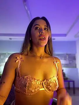 Emilia Bakerr online show from January 22, 2025, 9:32 pm