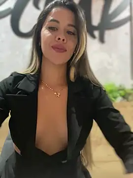 Emilia Bakerr online show from March 16, 2025, 3:14 am