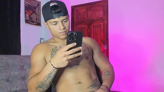 Dominic Biker   online show from April 24, 2026, 2:35 am