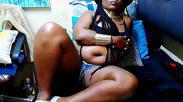 Brunettedevon33 online show from June 29, 2026, 4:07 pm