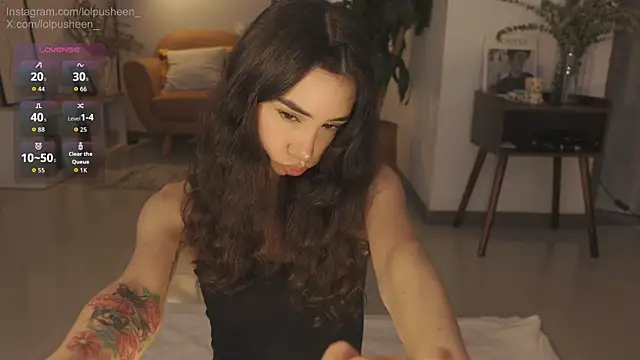 Snapshot of JulietteDee chatting on July 29, 2026, 9:25 pm JulietteDee online show from July 29, 2026, 9:25 pm