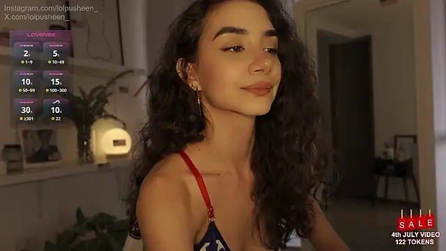 Snapshot of JulietteDee chatting on July 3, 2026, 10:16 pm JulietteDee online show from July 3, 2026, 10:16 pm