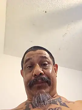 Snapshot of anyway2cum chatting on February 3, 2025, 3:38 pm anyway2cum online show from February 3, 2025, 3:38 pm