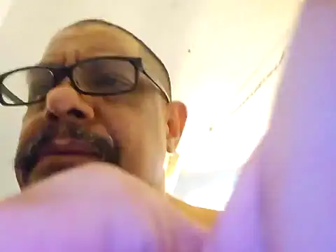 Snapshot of anyway2cum chatting on January 15, 2025, 7:44 pm anyway2cum online show from January 15, 2025, 7:44 pm