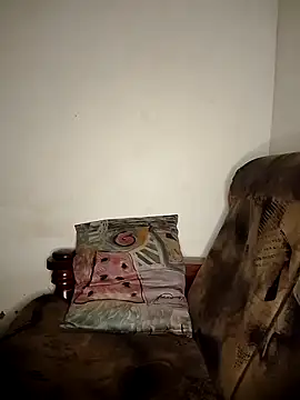 Snapshot of My_World chatting on October 9, 2025, 12:44 am My World online show from October 9, 2025, 12:44 am