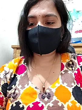 Snapshot of Ritusri_Dotta chatting on February 9, 2026, 6:17 pm Ritusri Dotta online show from February 9, 2026, 6:17 pm