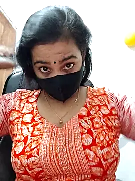 Snapshot of Ritusri_Dotta chatting on February 18, 2025, 4:36 pm Ritusri Dotta online show from February 18, 2025, 4:36 pm