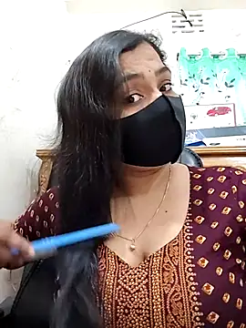 Snapshot of Ritusri_Dotta chatting on February 5, 2026, 5:20 pm Ritusri Dotta online show from February 5, 2026, 5:20 pm