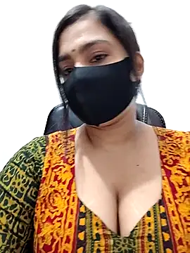 Snapshot of Ritusri_Dotta chatting on October 19, 2025, 6:10 pm Ritusri Dotta online show from October 19, 2025, 6:10 pm