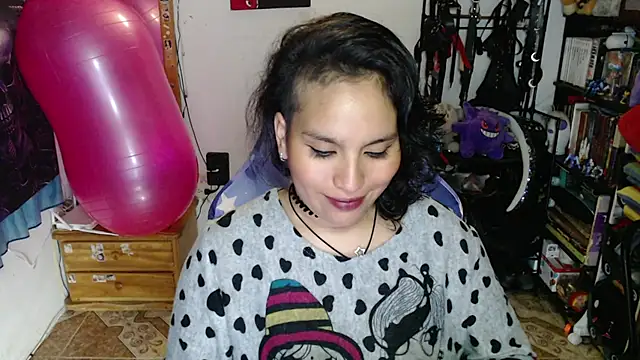Snapshot of kureiji_hentaii chatting on June 17, 2026, 4:56 am kureiji hentaii online show from June 17, 2026, 4:56 am