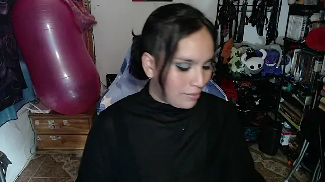 Snapshot of kureiji_hentaii chatting on June 26, 2026, 4:51 am kureiji hentaii online show from June 26, 2026, 4:51 am