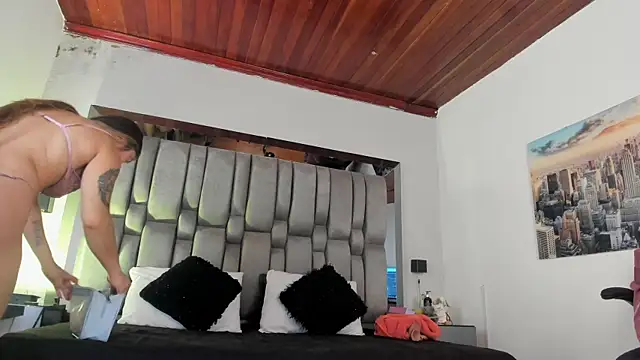 Snapshot of NikkySmiith chatting on March 13, 2026, 11:48 am NikkySmiith online show from March 13, 2026, 11:48 am