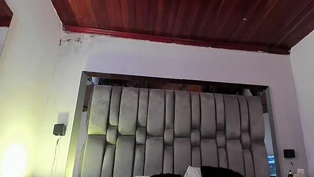 Snapshot of NikkySmiith chatting on March 17, 2026, 11:46 am NikkySmiith online show from March 17, 2026, 11:46 am