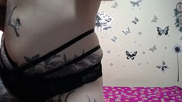 Snapshot of Nicolle-sky chatting on October 30, 2025, 4:15 pm Nicolle-sky online show from October 30, 2025, 4:15 pm