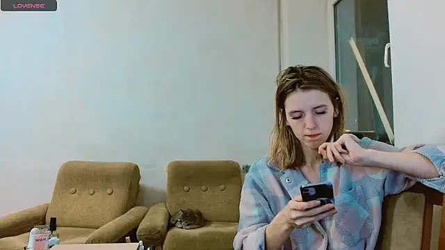 Snapshot of RosaJil chatting on March 6, 2025, 2:08 pm RosaJil online show from March 6, 2025, 2:08 pm