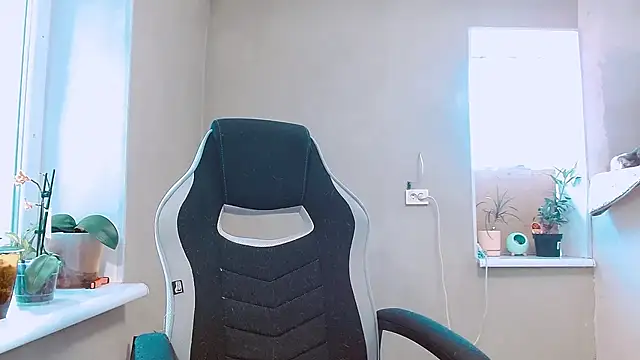 Snapshot of RosaJil chatting on October 2, 2025, 1:47 pm RosaJil online show from October 2, 2025, 1:47 pm