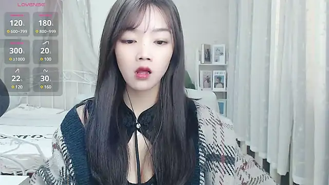 Jenny-Z online show from March 21, 2025, 2:07 am