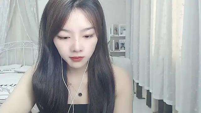 Jenny-Z online show from May 11, 2026, 1:40 am