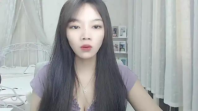 Jenny-Z online show from October 14, 2025, 1:39 am