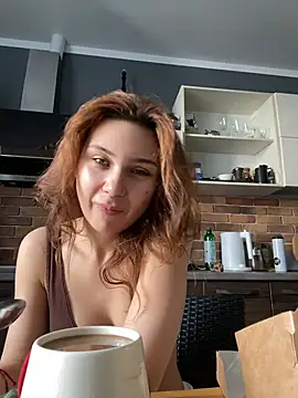 QuitieLia online show from January 15, 2026, 7:12 am